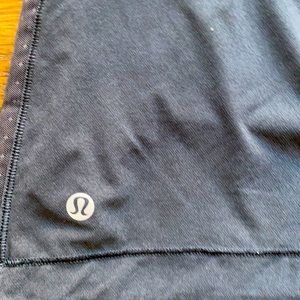 Lululemon tank with attached padded bra